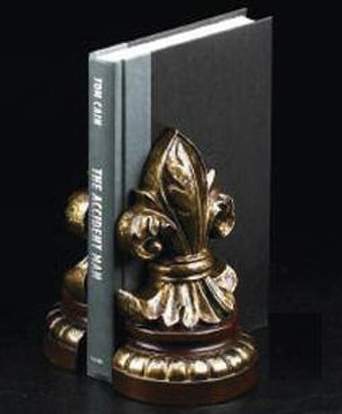 Fleur Di Lis Sculptural Bookends